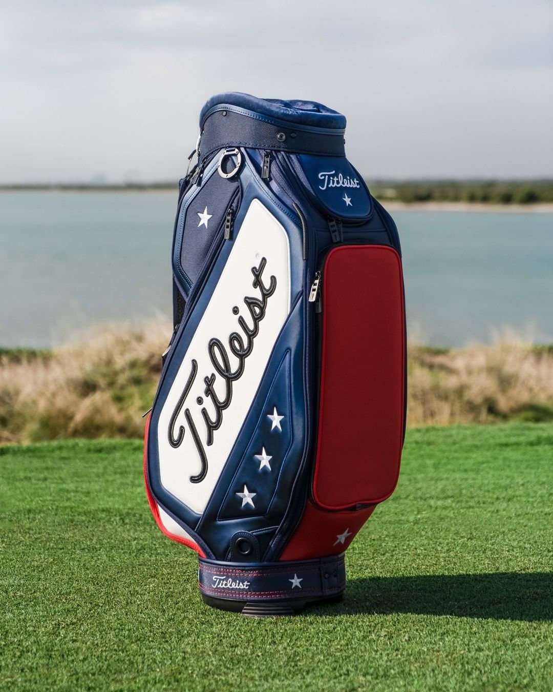 Titleist Golf Bag Limited Edition Aneka Golf